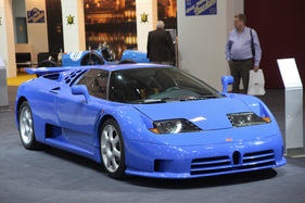 Bugatti EB 110 S Super Sort (1993) - Chassis-Nummer 12 war der Prototyp, insgesamt wurden 135 EB 110 gebaut - Techno Classica 2015 (1993)