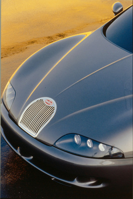 Bugatti EB 112 (1993) - ob Ettore dieses Design goutiert hätte?