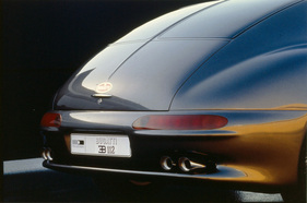 Bugatti EB 112 (1993) - vier Auspuffrohre