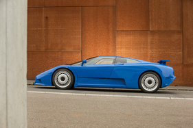 The Bugatti EB110 is also welcome in Mulhouse