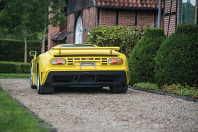 Bugatti EB110 Super Sport (1995) - als Lot 171 an der RM/Sotheby's Versteigerung in London am 7. September 2015