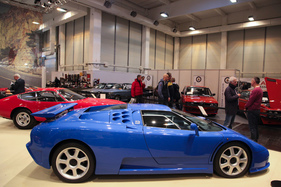 Bugatti EB110 Supersport (1995) - klassisch in Blau (Techno Classica 2018)