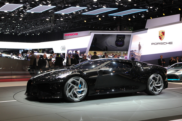 Bugatti La Voiture Noir (2019) - Weltpremiere eines Einzelstücks, das fast 20 Millionen kosten soll - Genfer Automobilsalon 2019