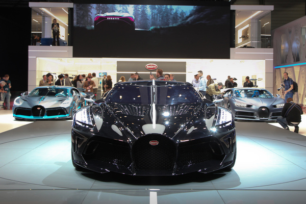 Bugatti La Voiture Noir (2019) - lässt normale Chirons fast wie Sonderangebote aussehen - Genfer Automobilsalon 2019