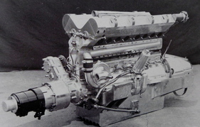 Bugatti Reihenachtzylinder für die Typen 51 und 55, nach System Henry/ Miller