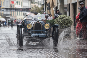 Bugatti T 37 (1926) - an der Mille Miglia 2016