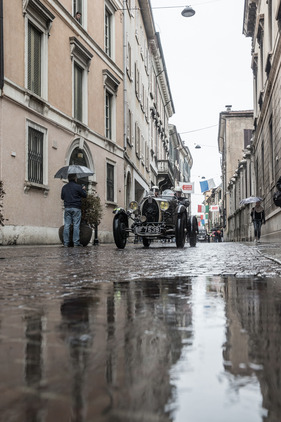 Bugatti T 40 (1929) - an der Mille Miglia 2016