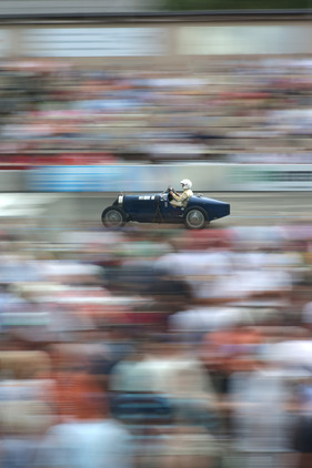 Bugatti T35 B (1929) am Indianapolis in Oerlikon 2013