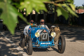 Bugatti T37 A (1927) - an der Mille Miglia 2021
