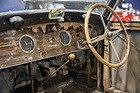 Bugatti T37 Graber (1937) - Blick ins Interieur des Scheunenfunds, gesehen bei Artcurial - Rétromobile Paris 2019