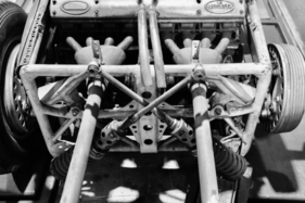 Bugatti Typ 251 (1955) – Chassis 001: Quermotor im Rohrkäfig Bugatti Typ 251 (1955) – Chassis 001: Quermotor im Rohrkäfig