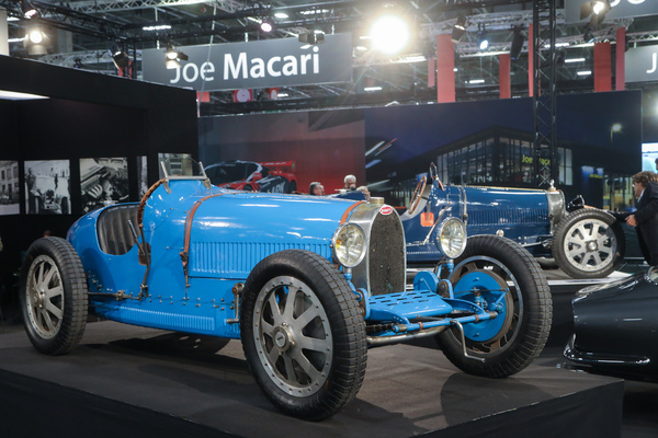 Bugatti Typ 35 (1928) - eines der begehrenswertesten Autos aller Zeiten - Rétromobile Paris 2024