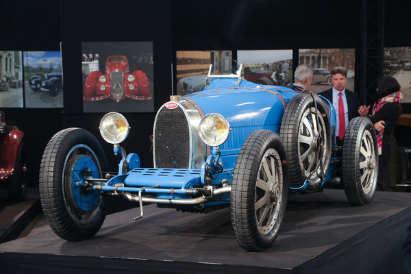 Bugatti Typ 35 (1928) - in klassischer Lackierung - Rétromobile Paris 2024
