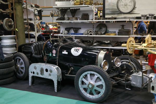 Bugatti Typ 35/37 und die passenden Ersatzteile dazu - Rétromobile Paris 2024