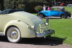 Bugatti Typ 44 Gangloff Cabriolet (1929) - hinter Packard - 21. Classic-Gala Schwetzingen 2025
