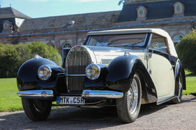 Bugatti Typ 57 C Stelvio Cabriolet (1938) - mit Reihen-Achtzylindermotor, 165 PS, 3257 cm3, 180 km/h Spitze - 21. Classic-Gala Schwetzingen 2025