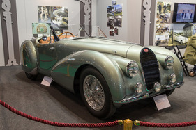 Bild Bugatti Typ 73 (1947) - eines von vier Exemplaren oder ein kompletter Neuaufbau? - Rétromobile Paris 2022