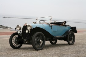 Bugatti Type 27 Brescia Torpédo (1923) - als Lot 333 an der Bonhams Versteigerung "Les grandes marques du monde au Grand Palais" in Paris 2017