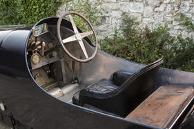 Bugatti Type 29/30 "Réservoir Ovale Course" (1922) - als Lot 052 an der Bonhams Quail Lodge Auction am 14. August 2015