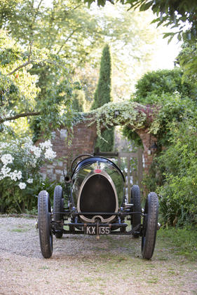Bugatti Type 29/30 "Réservoir Ovale Course" (1922) - als Lot 052 an der Bonhams Quail Lodge Auction am 14. August 2015