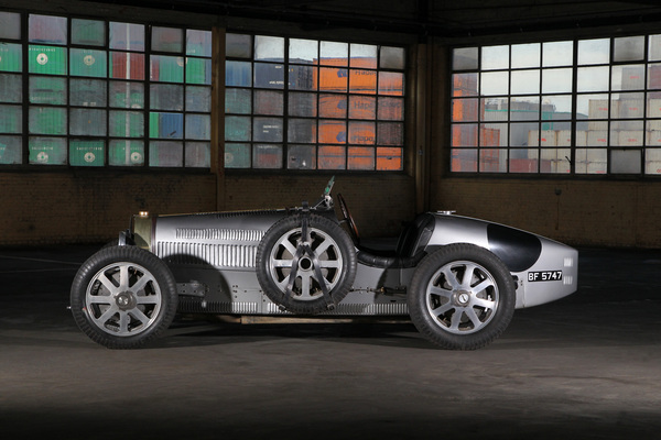 Bild Bugatti Type 35B Grand Prix (1929) - angeboten als Lot 385 an der Versteigerung "Les Grandes Marques du Monde au Grand Palais" von Bonhams am 6. Februar 2014
