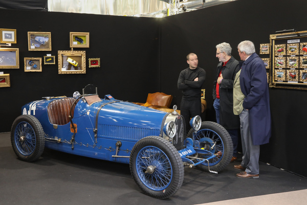 Bugatti Type 37 (1928) – mit Speichenrädern – Rétromobile Paris 2025