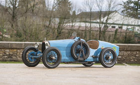 Bonhams-Versteigerung im Grand Palais am 5. Februar 2015 - Marathon durch die Geschichte des Automobils