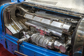 Bugatti Type 54 (1931) - eine weitere Variation des Themas - Rétromobile Paris 2020