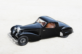 Bugatti Type 57 Atalante Prototype by Carrosserie Bugatti (1935) - als Lot 136 an der Versteigerung von RM/Sotheby's in der Villa Erba 2017