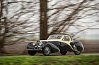 Bugatti Type 57 Atalante Sunroof Coupé (1936) - als Lot 49 an der Bonhams Scottsdale Versteigerung am 25. Januar 2024