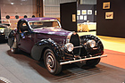 Bugatti Type 57 C Atalante (1938) - nach einem Design von Jean Bugatti - ausgestellt auf dem Stand von Lukas Hüni - Rétromobile 2015