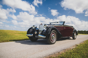 Bugatti Type 57 Cabriolet by D'Ieteren (1938) - als Lot 241 an der RM/Sotheby's-Amelia-Island-Versteigerung am 6./7. März 2020