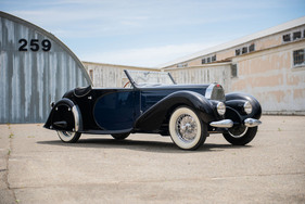 Bugatti Type 57 Stelvio (1936) - als Lot 112 an der RM/Sotheby's Monterey Versteigerung am 18. August 2022