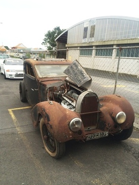 Bugatti Type 57 Ventoux (1937) – Nr. 57579 trifft in Neuseeland ein
