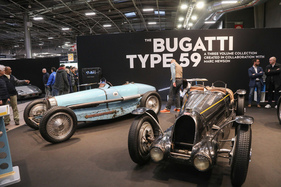 Bugatti Type 59 (1934) – der Pebble-Beach-Sieger auf einem Stand mit drei Bugatti 59 – Rétromobile Paris 2025