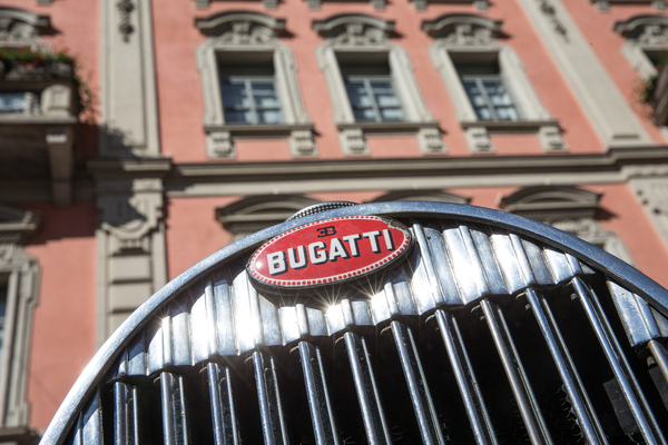 … Bugatti war die Haute Couture versammelt.