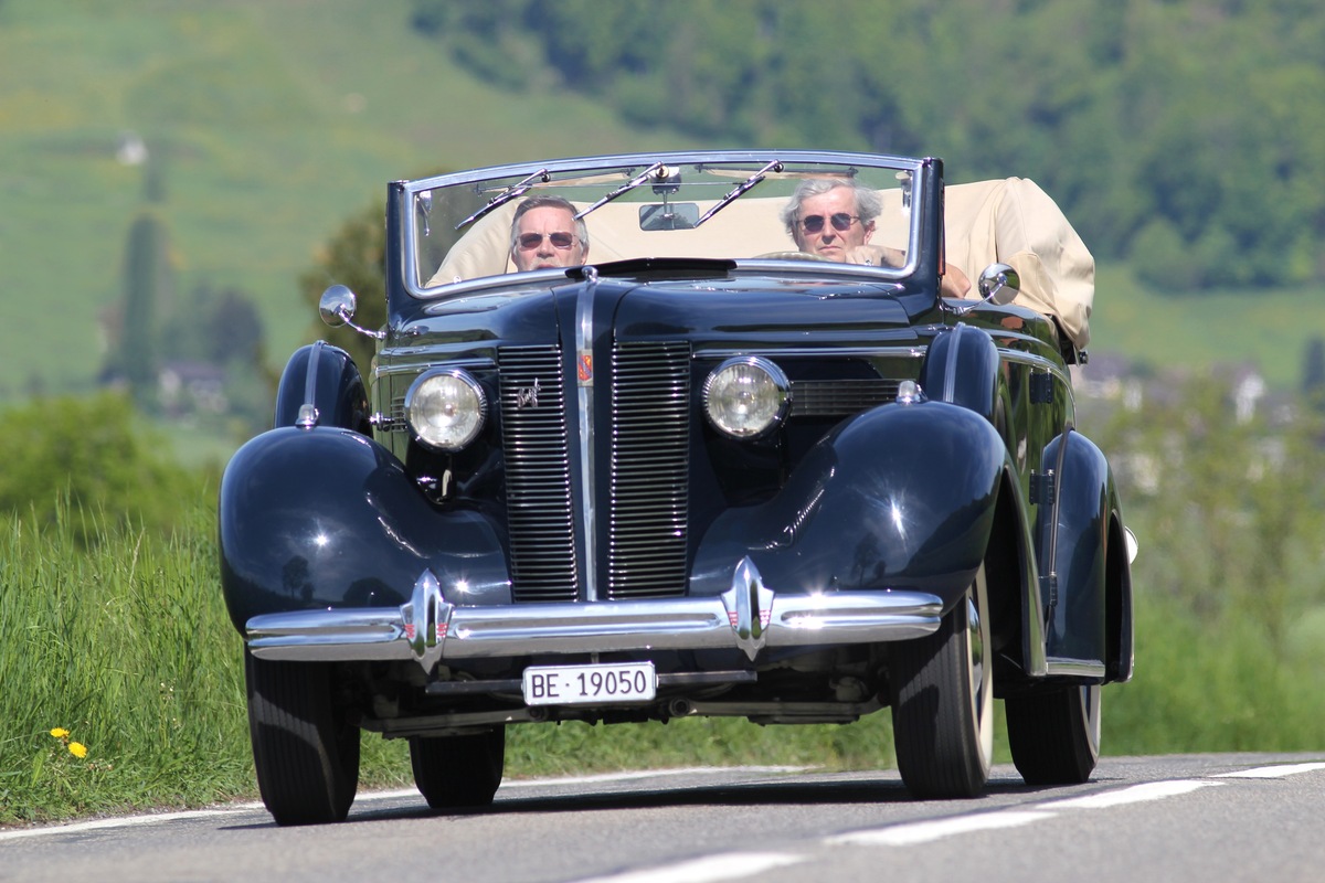 Buick Eight Series 40 Tüscher Cabriolet (1937)