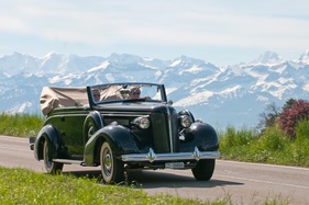 Buick Eight Series 40 Tüscher Cabriolet (1937) Buick Eight Series 40 Tüscher Cabriolet (1937)