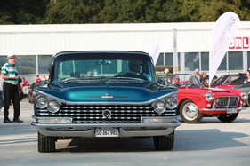 Buick Electra (1959) - mit charakteristischer Frontgestaltung - Dolder Classics September 2020