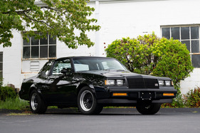 Buick Grand National GNX (1987) - als Lot 183 angeboten an der RM/Sotheby's Hershey Versteigerung vom 5./6. Oktober 2022