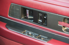 Buick Reatta Convertible (1991) - Fast alles wird elektrisch bedient