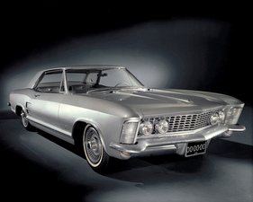 Buick Riviera (1963) -elegant und sportlich wirkend Buick Riviera (1963) -elegant und sportlich wirkend
