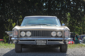 Buick Riviera (1963) - mit Vieraugengesicht - Albisgütli Classic Cars & Bikes August 2022