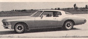Buick Riviera 7,5-Liter-V8-Motor - 315 HP 1 Vierfachvergaser (1971)