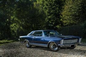 Buick Riviera Hard Top Coupé Grand Sport (1965) - angeboten als Lot 86 an der Artcurial Sur les Champs Versteigerung am 24. Oktober 2021