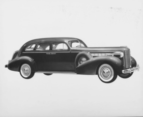 Buick Roadmaster (1938) - Ein Roadmaster gezeichnet