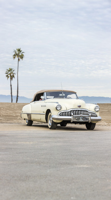 Einer der beiden 1949er Buick Roadmaster Convertible Sedan aus dem Film "Rain Man", lackiert in "Sequoia Cream"