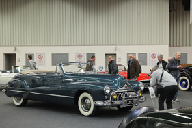 Buick Roadmaster Fireball Straight 8 (1947) - mit Reihen-Achtzylinder, angeboten für EUR 87'950 - Retro Classics Bavaria 2018 (1947)