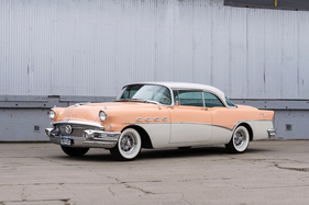 Buick Roadmaster Riviera Coupe (1956) - als Lot 160 angeboten an der Versteigerung von RM/Sotheby's in Arizona am 16./17. Januar 2020 (1956)