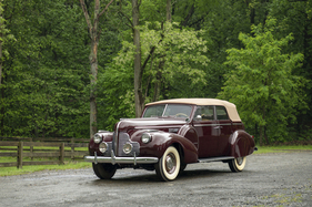 Buick Series 80 Limited Convertible Phaeton (1940) - als Lot 128 an der RM Sotheby's Hershey Versteigerung 2025 Buick Series 80 Limited Convertible Phaeton (1940) - als Lot 128 an der RM Sotheby's Hershey Versteigerung 2025